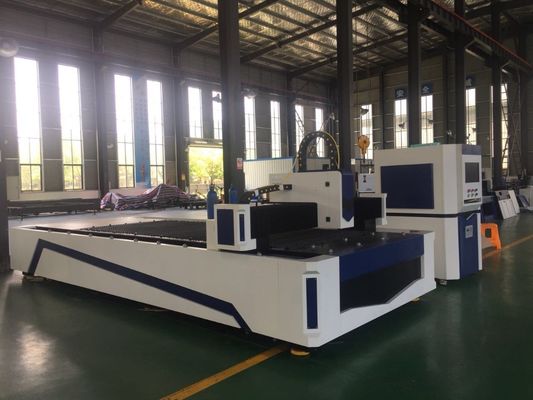 1kw 6kw CNC ফাইবার লেজার মেটাল কাটিং মেশিন স্কয়ার আয়তক্ষেত্র রাউন্ড স্টিল টিউব কাটিং